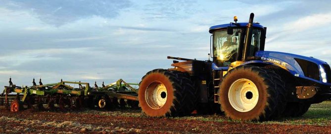 John Deere 6115D